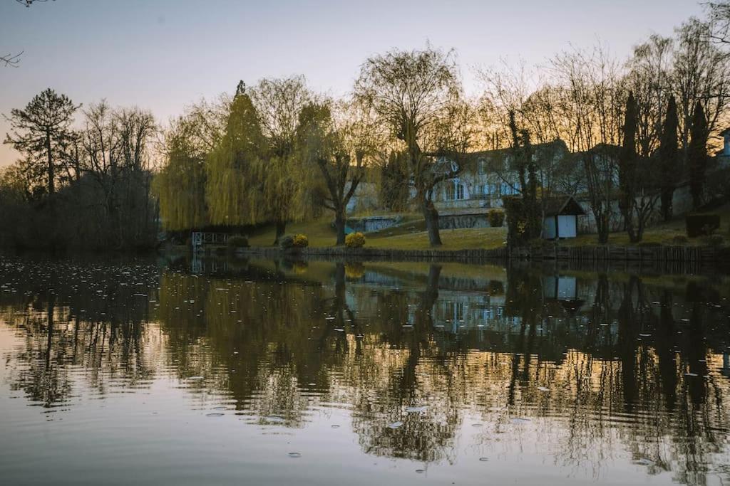 Le Chalet Du Bout Du Monde, En Bord De Riviere ! Grez-sur-Loing Dış mekan fotoğraf