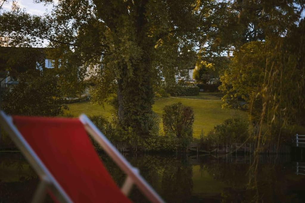 Le Chalet Du Bout Du Monde, En Bord De Riviere ! Grez-sur-Loing Dış mekan fotoğraf